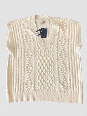 Universal Thread Cream Cable Knit Sweater Vest XXL NWT